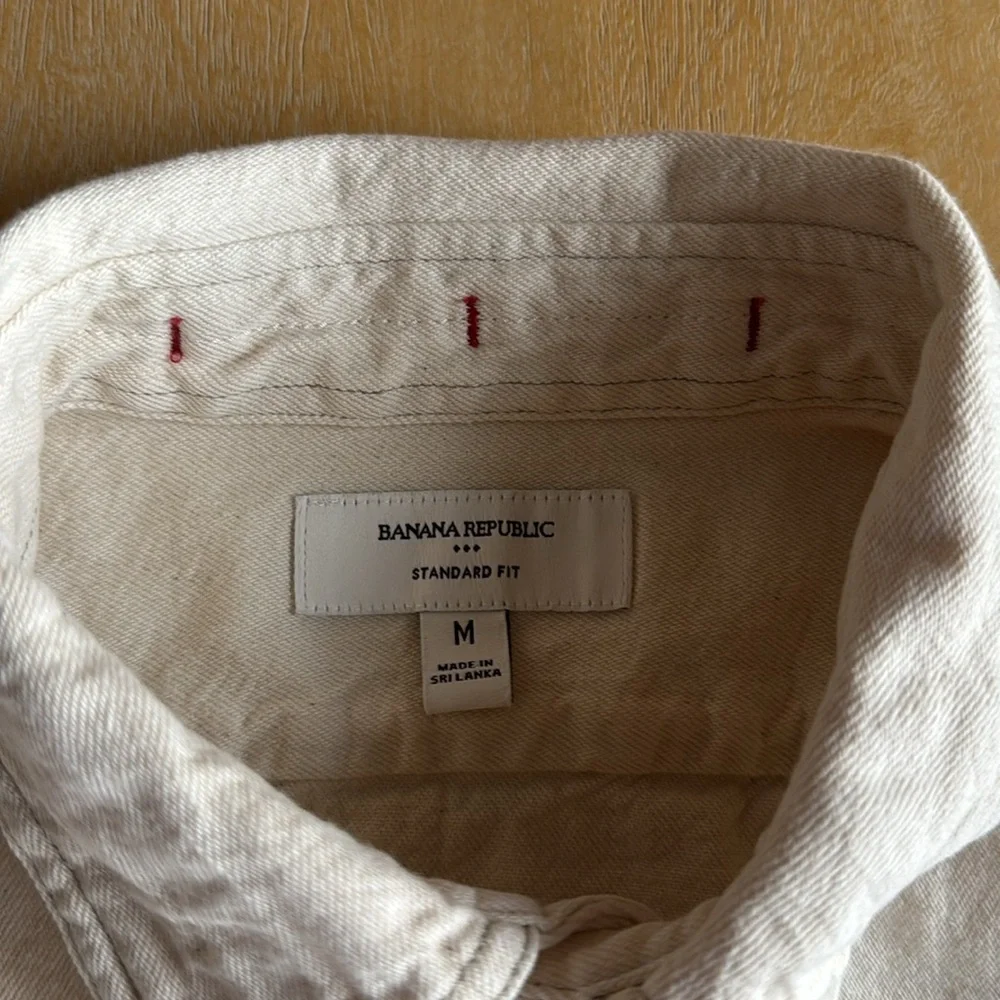 Banana Republic Off-White Button-Up Shirt